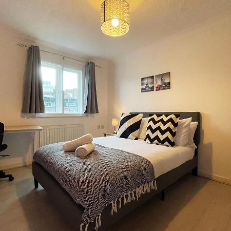 Jessica'S Place At Whitechapel ลอนดอน ภายนอก รูปภาพ